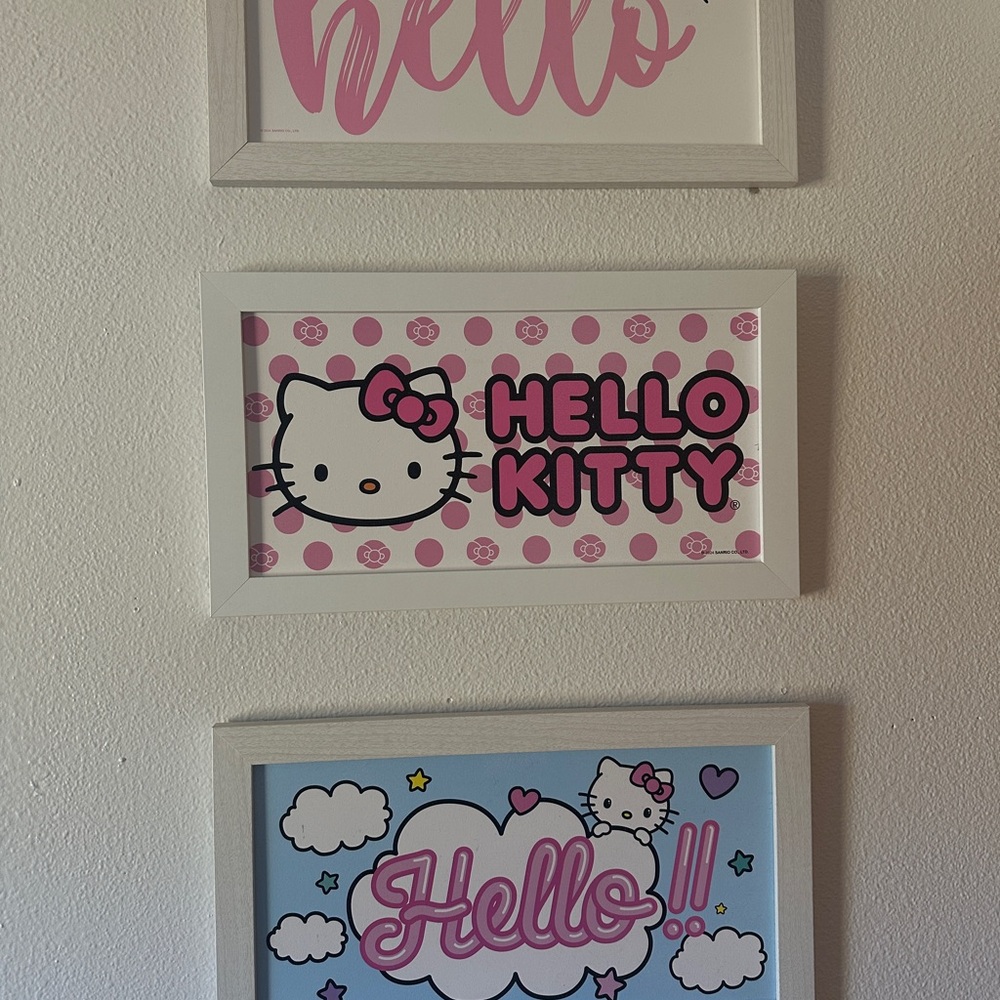 Sanrio Hello Kitty Wall Decor Set